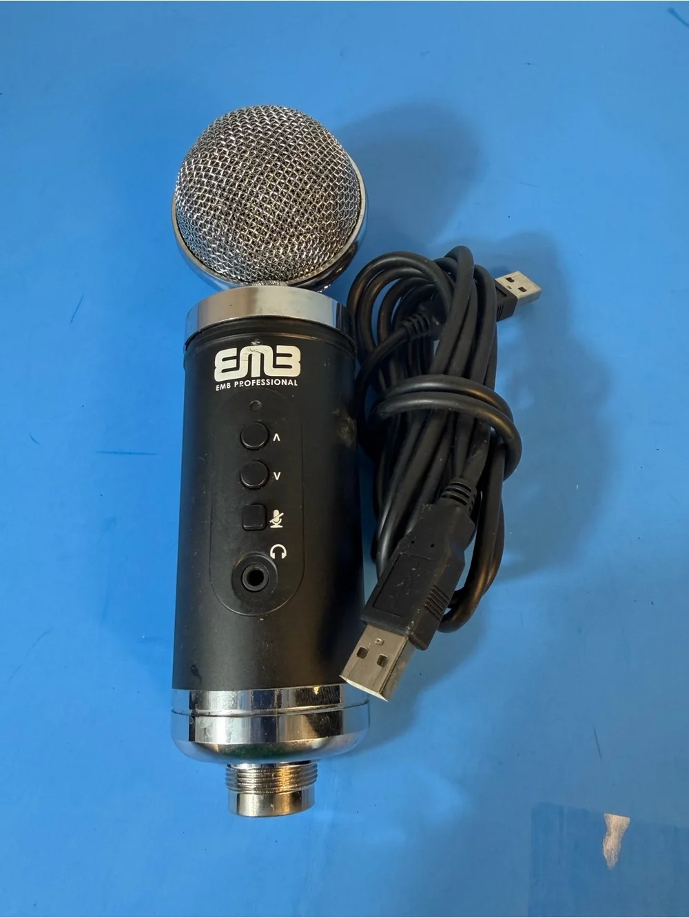 Professional Black USB Microphone - Desktop Recording Mic